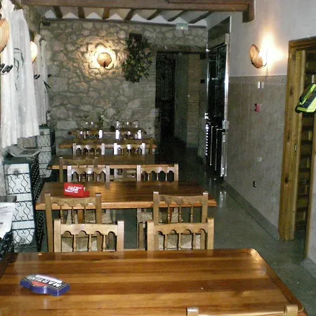 普尔塔罗米洛酒店 2* Burgo